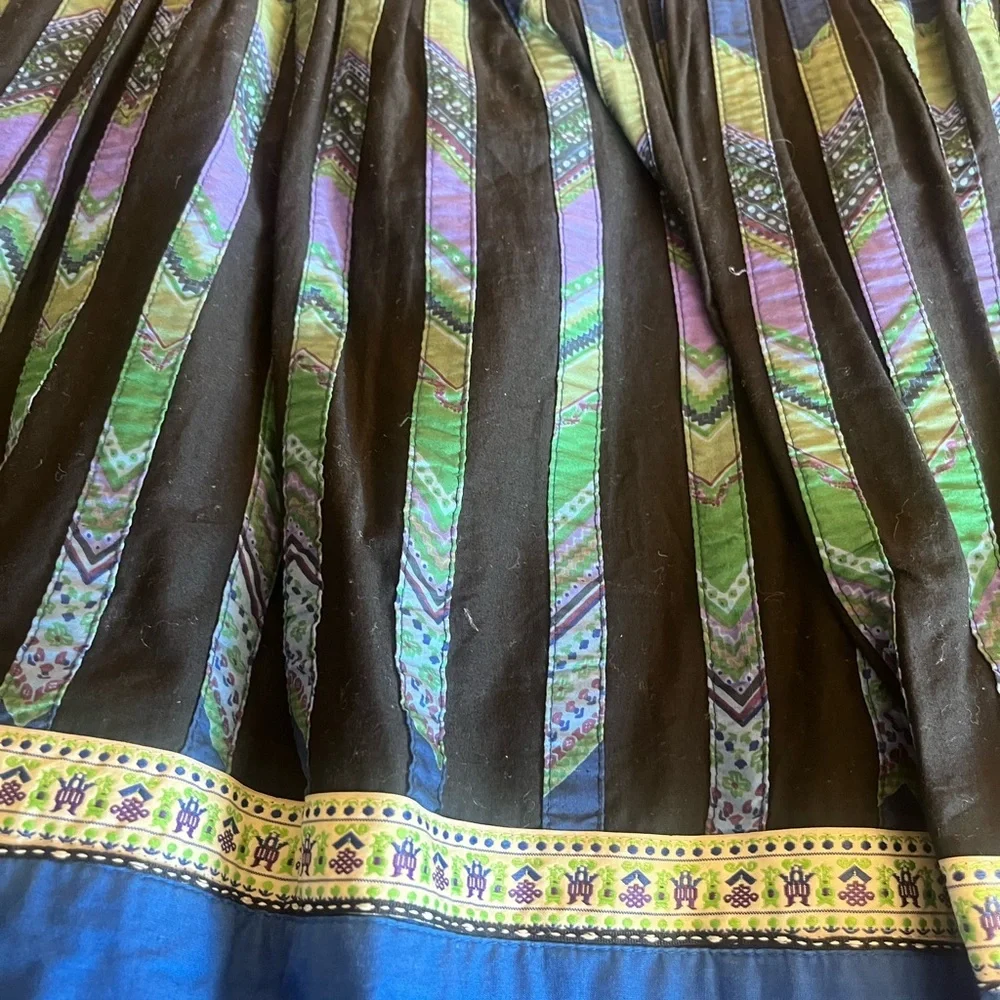 Lithe Anthropologie Size 12 cotton skirt with colorful strips all around - Picture 5 of 8